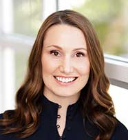 Dr Catherine Barnett